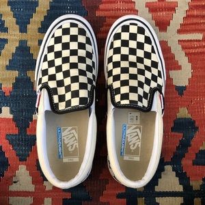 Vans ultracush checked slip ons